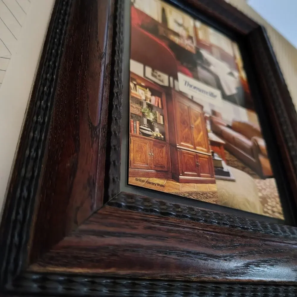 THOMASVILLE DECOR -  SOLID WOOD FRAME - 5 x 7